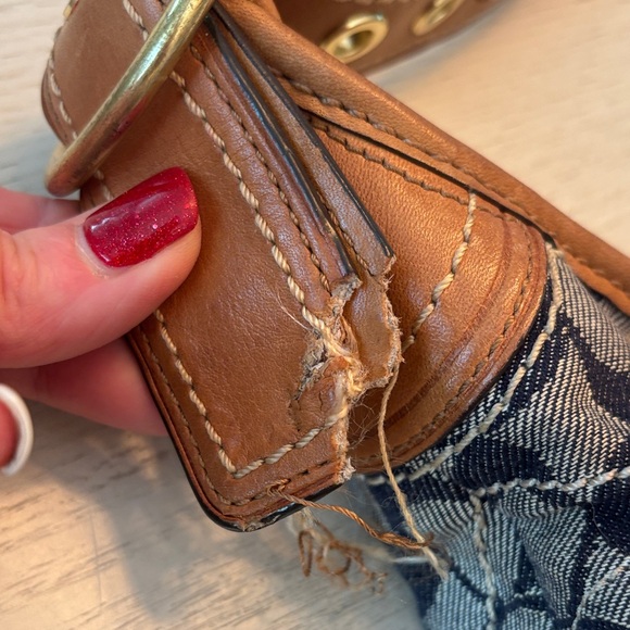 Vintage Coach Floral Hobo Bag - RARE! Blue and Tan - Picture 6 of 8